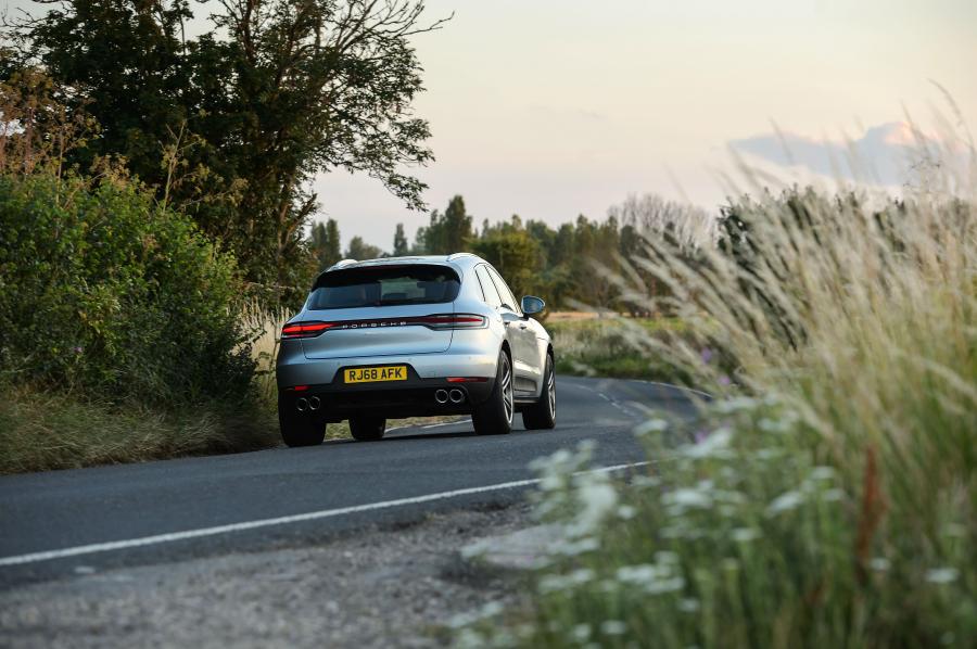  Porsche Macan (95B) 2019 года  (UK) (фото 4 из 38)